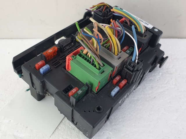 512673 Peugeot 206, Biztosítéktábla, 9657608780 Bsm B3, Delphi.