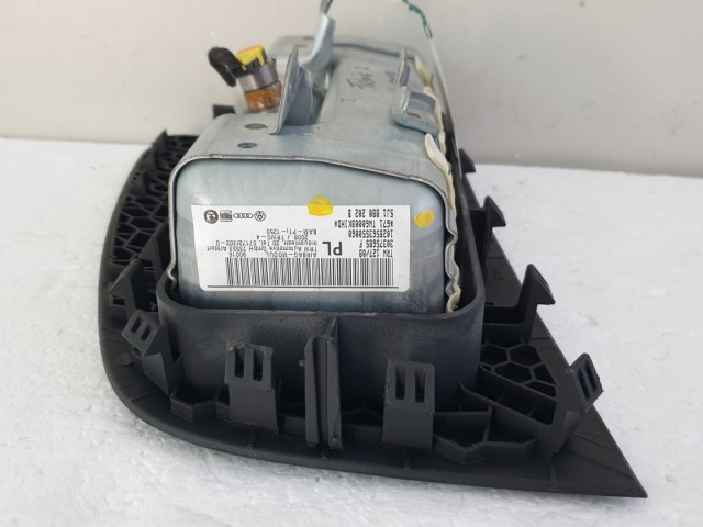 512677 Skoda Fabia 2, 2008, Utasoldali Légzsák, Légzsákpárna, 5J1880202B.