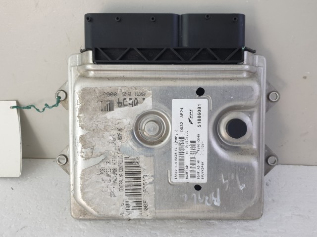 512681 Fiat Bravo 2, 1.4 T-Jet, Motorvezérlő, 51886081, 8GMF,AD.