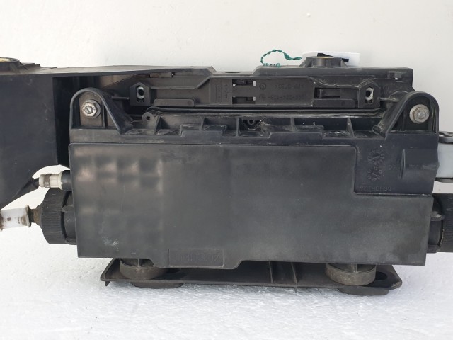 512687 Renault Scenic 2, Elektromos Kézifék Motor, 8200702092.