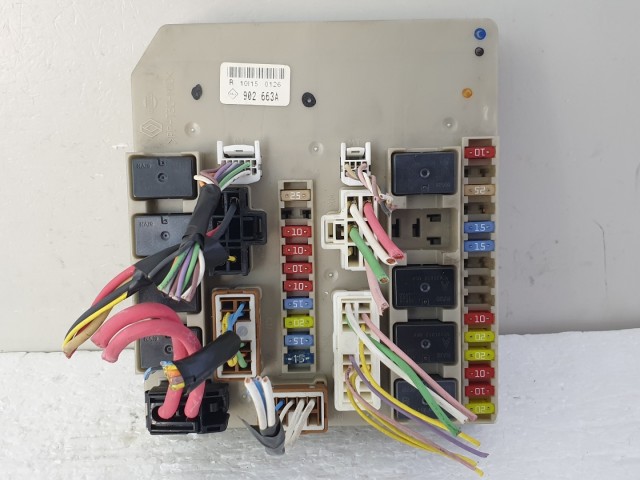 512692 Renault Clio 3, 2009, Külső Biztosítéktábla, 902663A,  