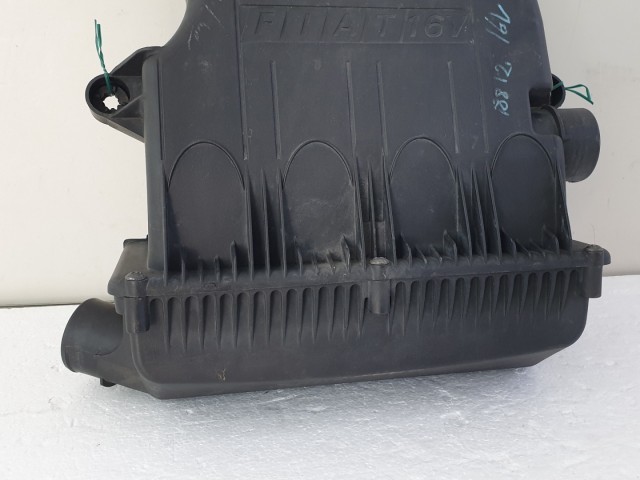 512696 Fiat Punto 2003 Benzin 16 Szelep, Légszűrőház, 735275091.