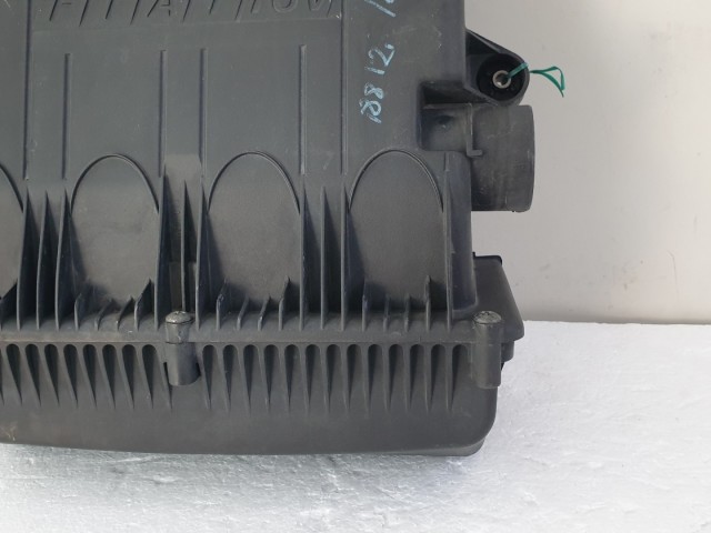 512696 Fiat Punto 2003 Benzin 16 Szelep, Légszűrőház, 735275091.