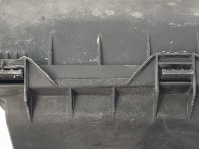 512696 Fiat Punto 2003 Benzin 16 Szelep, Légszűrőház, 735275091.