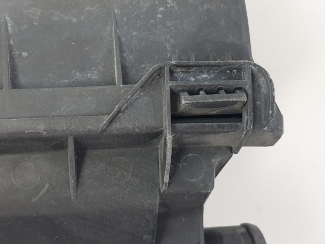 512696 Fiat Punto 2003 Benzin 16 Szelep, Légszűrőház, 735275091.