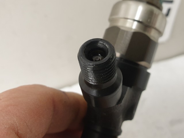 512749 Toyota Avensis, 2.0 D, Porlasztó, Injektor, 23670-0G010. Denso.