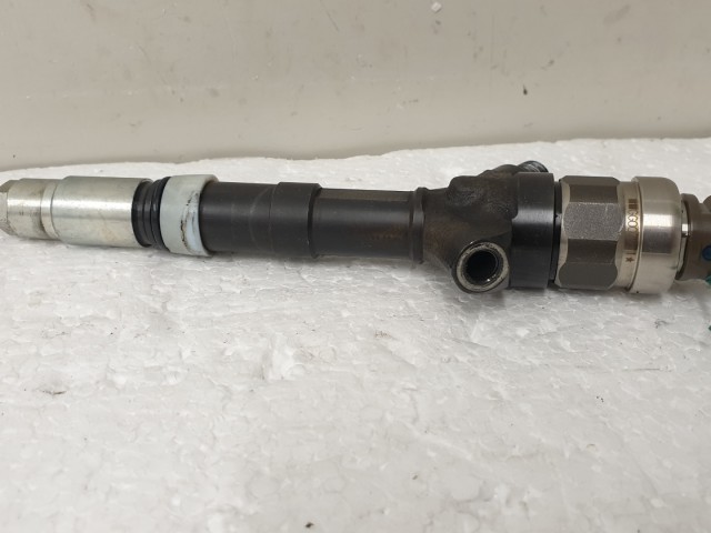 512749 Toyota Avensis, 2.0 D, Porlasztó, Injektor, 23670-0G010. Denso.