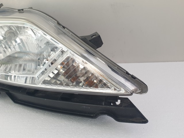 512783 Honda FR-V, 2006, Jobb Első Lámpa, Fényszóró, P4802R.