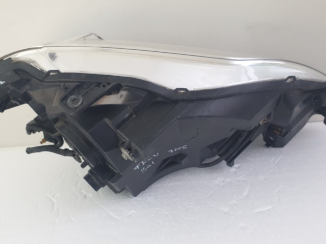 512784 Honda FR-V, 2006, Bal Első Lámpa, Fényszóró, P4802L.