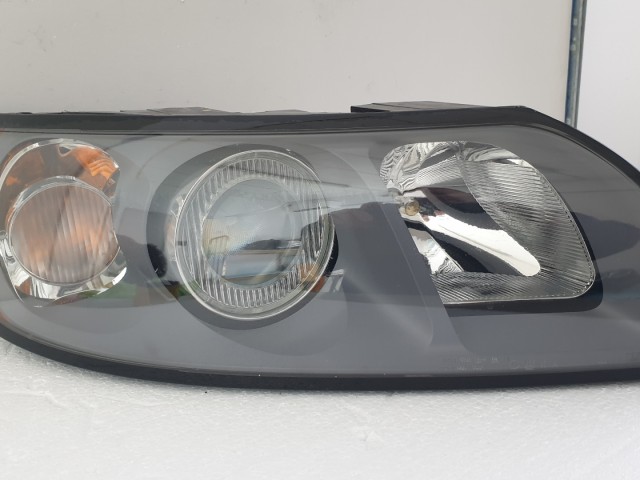 512785 Volvo V50, S40, 2009, Jobb Projektoros Fényszóró, 31335222.