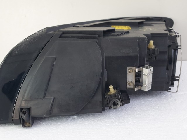 512785 Volvo V50, S40, 2009, Jobb Projektoros Fényszóró, 31335222.