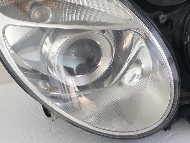 512786 Mercedes E, W211, Bal XENON Lámpa, Fényszóró, Lámpamosós.