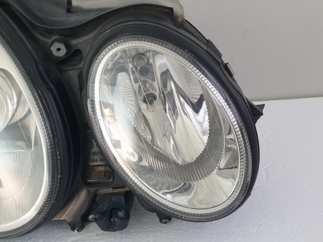 512786 Mercedes E, W211, Bal XENON Lámpa, Fényszóró, Lámpamosós.