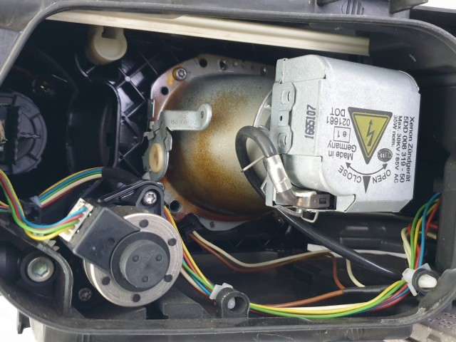 512790 Audi A6 C6, 2008, Jobb XENON Fényszóró, Lámpa.