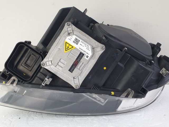 512794  Bmw 3 as, 2007, Jobb XENON Fényszóró, 7162128-13. Lámpa.