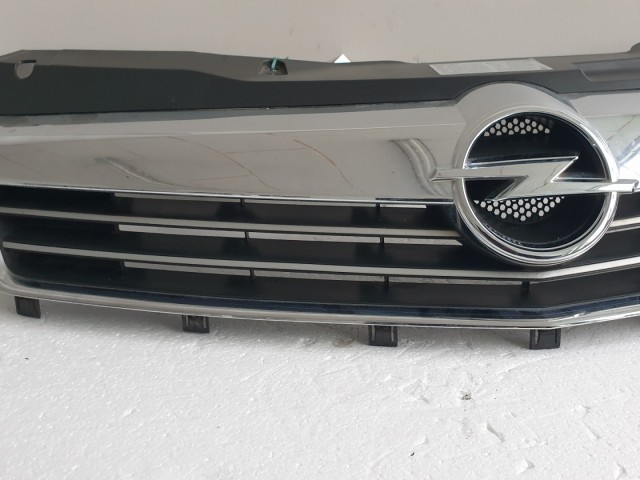 512796 Opel Astra H, 2010, Hűtőrács, Díszrács, Maszk,  13225775.
