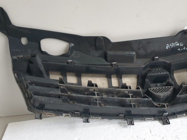 512796 Opel Astra H, 2010, Hűtőrács, Díszrács, Maszk,  13225775.