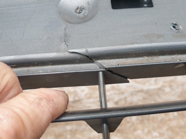 512805 Audi A4 2006, Ködlámpás Első Lökhárító, 8E0807437AG.