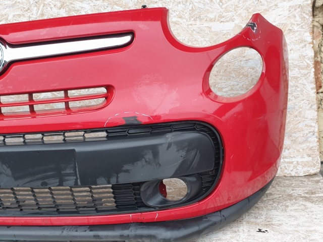 512806 Fiat 500 L, 2014, Első Lökhárító, Javított.