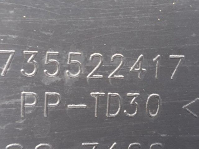 512806 Fiat 500 L, 2014, Első Lökhárító, Javított.