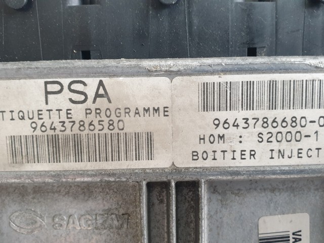 512365  Peugeot 206, Motorvezérlő, Ecu, 9643786580.