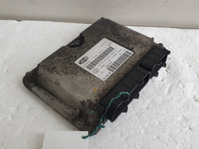 512378 Fiat Panda 2004, Motorvezérlő, Ecu, 55196259. Magneti.