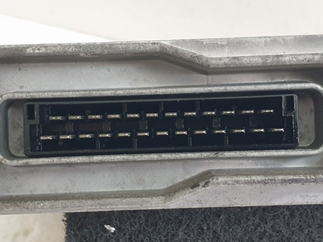 512389 Volvo S40, 1997, Motorvezérlő, 770103515A, 7700868321, Lucas. 