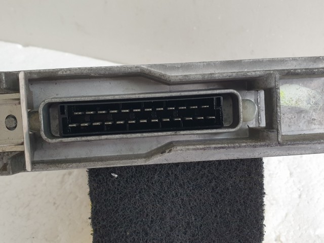 512389 Volvo S40, 1997, Motorvezérlő, 770103515A, 7700868321, Lucas. 