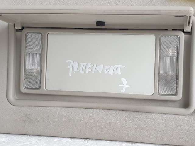 512399 Fiat Freemont Jobb Napellenző, Tükörrel Lámpával Szerelt. 2013.