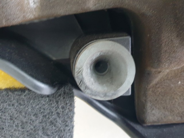 512401 Fiat Freemont 2.0 Jtd, Felső Motorburkolat, 04627390AD.