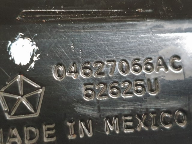 512403 Fiat Freemont 2.0 Jtd, 2011,  Légszűrőház, 04627066AC.