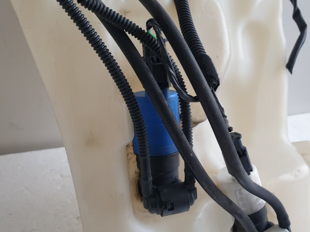 512405 Citroen DS4, 2012, Ablakmosó Tartály Lámpamosós,  Motorokkal.