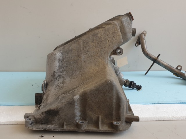 511001 Alfa Romeo 166, 2.4 Jtd 10 Szelep, Olajteknő, Karter, 7772921.