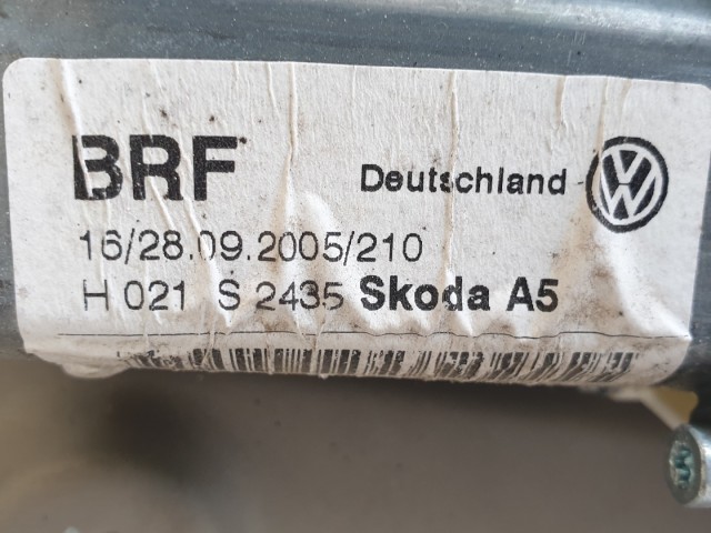 511006 Skoda Octavia 2, Kombi, Jobb Hátsó Ablakemelő Szerkezet, Elektromos.