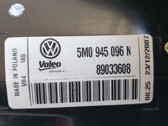 511012 VW Golf Plus 2007 Jobb Hátsó LED Lámpa, Külső, 5M0945096N.