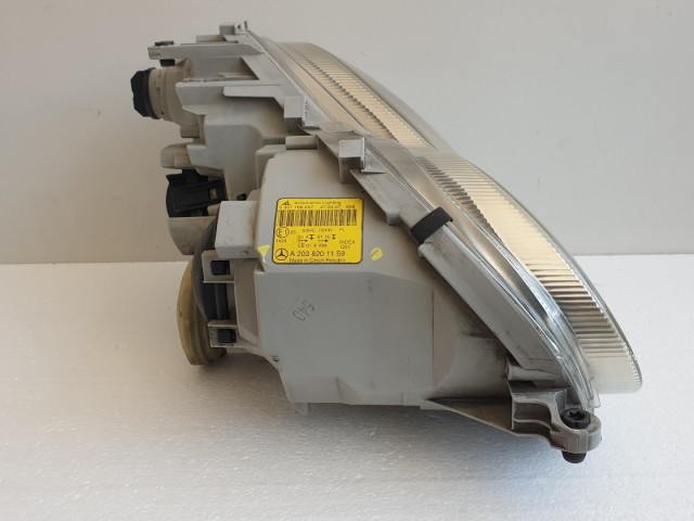 511014 Mercedes C , W203, 2007, Bal Fényszóró, Lámpa , 0301166207.