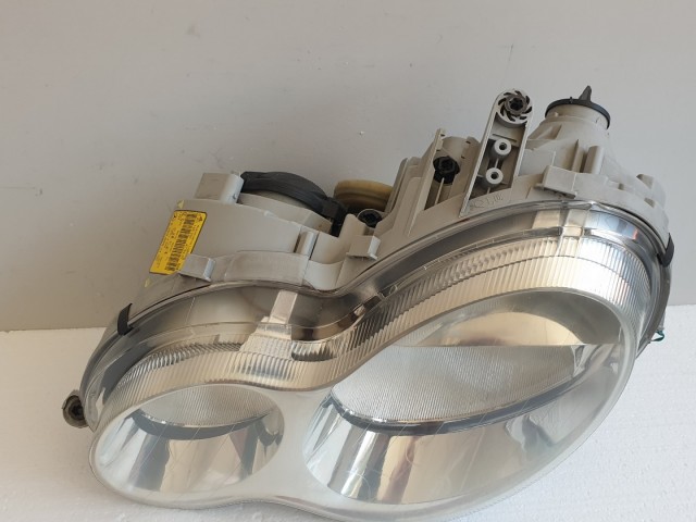 511014 Mercedes C , W203, 2007, Bal Fényszóró, Lámpa , 0301166207.