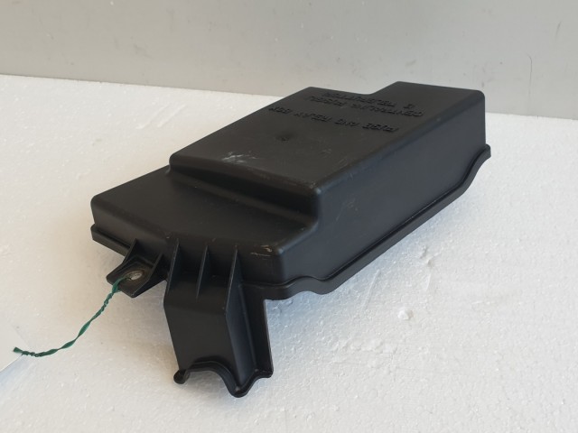 511015 Alfa Romeo 159, Biztosítéktábla Fedél, Motortér. 