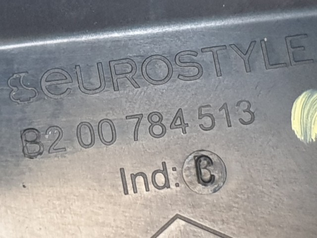 511027 Renault Master 2014, Multifunkciós Kijelző, Belső világítás. Elakadásjelző.