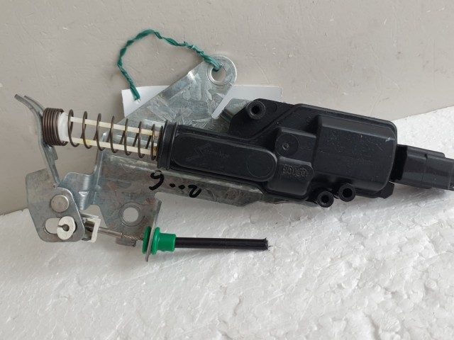 511975 Ford Fiesta 2007, Központizár Motor, Csomagtérajtó. 2S6T-432A98-AE.