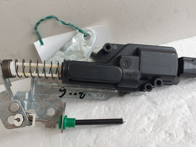 511975 Ford Fiesta 2007, Központizár Motor, Csomagtérajtó. 2S6T-432A98-AE.