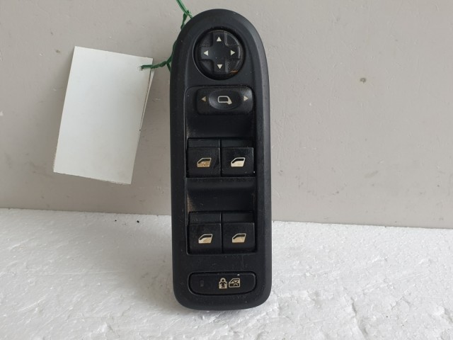 511979 Peugeot 308, 2010, Ablakemelő Kapcsoló, Első, 96644915XT.