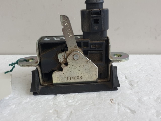 511994 VW Golf 5, 2006, Csomagtérajtó Zár, Zárszerkezet, 5P0827505C.