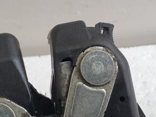 511996 Fiat Grande Punto 2008, Csomagtérajtó Zár, Zárszerkezet, 55701971.