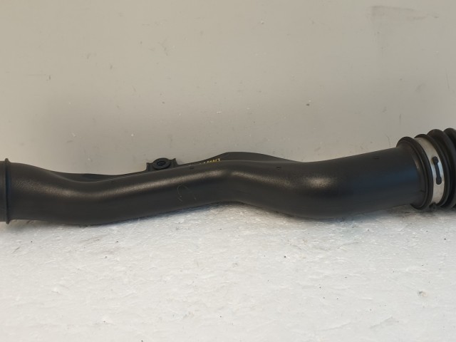 512502 Fiat Freemont, 2.0 Jtd, Levegőcső, Turbó-légszúrő között. 04627073AE.