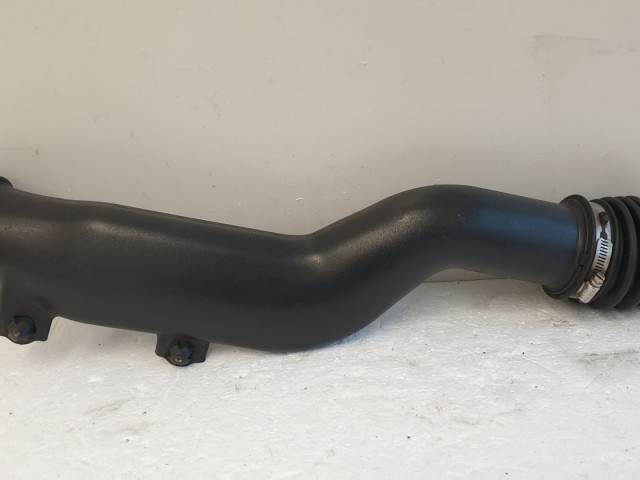 512502 Fiat Freemont, 2.0 Jtd, Levegőcső, Turbó-légszúrő között. 04627073AE.