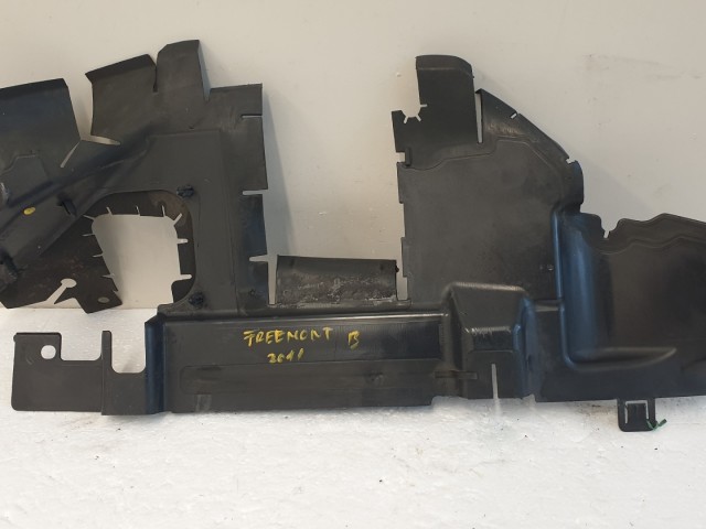 512504 Fiat Feemont 2.0, Jtd, Bal Hűtő Légterelő, 52014518AB.