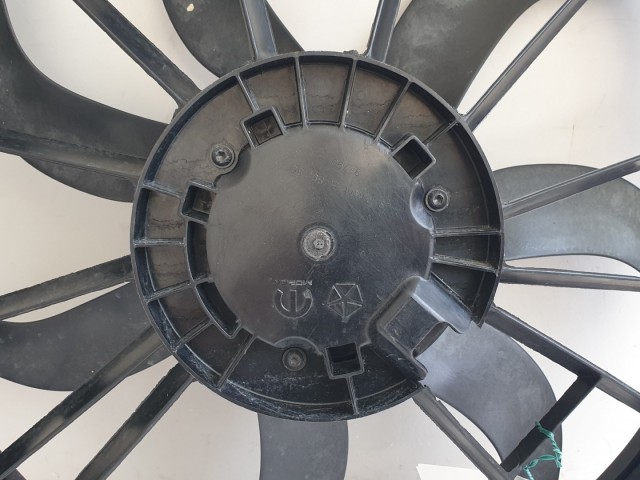 512507 Fiat Freemont 2.0, Jtd, 2011, Hűtőventilátor, F00HX0G046.