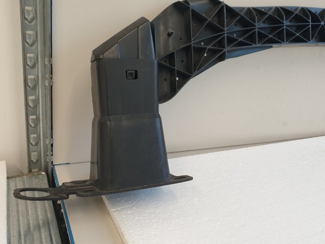 512519 Citroen Ds4, 2011, Első Lökhárító Tartó, 9674894680.