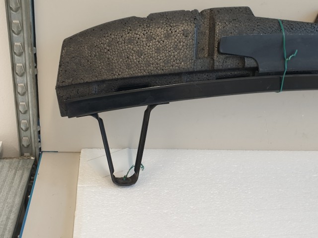 512520 Nissan Qashqai 2013, Első Alsó Lökhárító Tartó, 62660-JD00B.